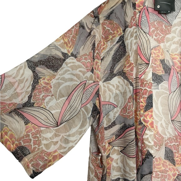 Anthropologie Pink/Tan Floral Kimono 3/4 Sleeve One Size - Picture 4 of 11